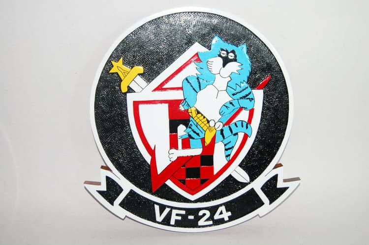 VF-24 Fighting Renegades Plaque