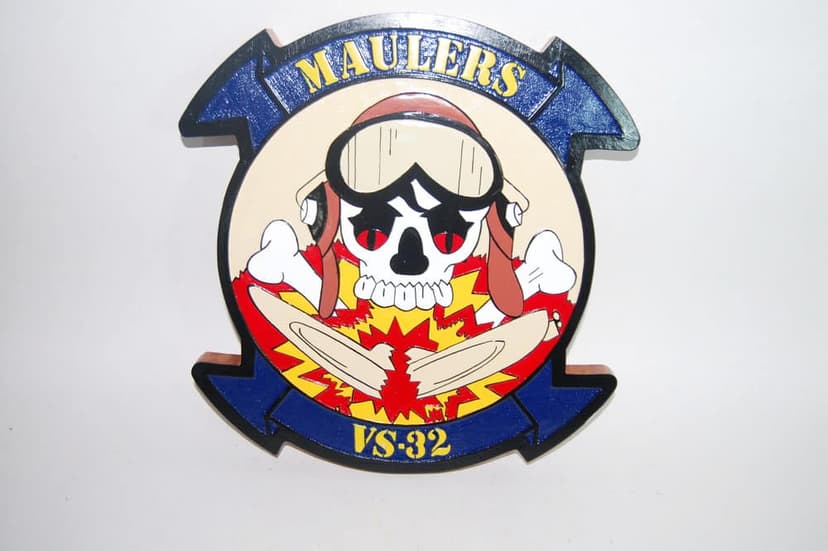 VS-32 Maulers Plaque