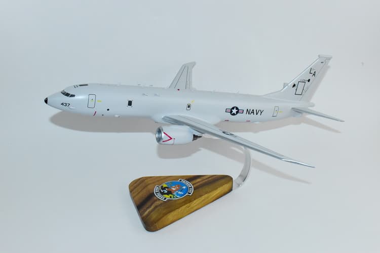 VP-5 Madfox P-8a Model (437)