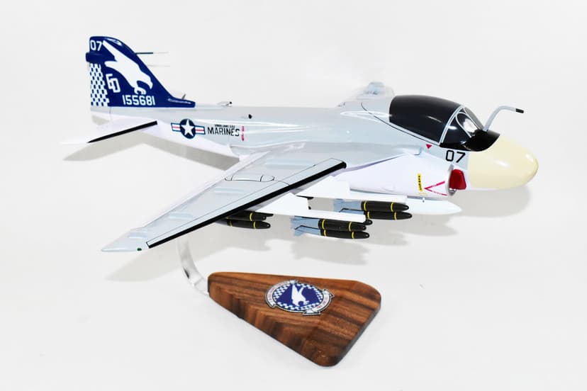 VMA(AW)-533 Nighthawks A-6e Intruder Model