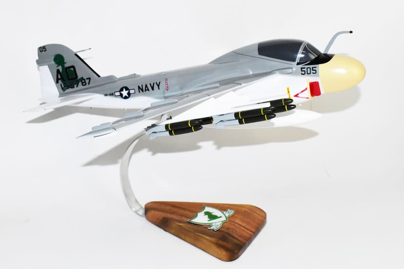 VA-42 Green Pawn A-6 (1973) Intruder Model