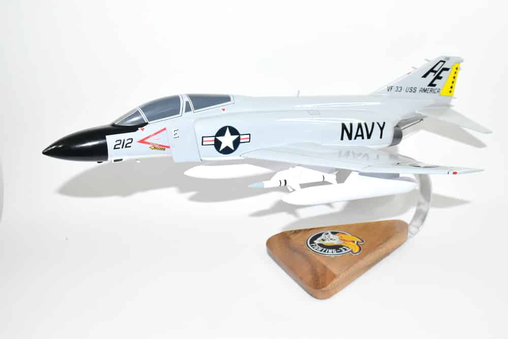 VF-33 Tarsiers (1968) F-4J Model
