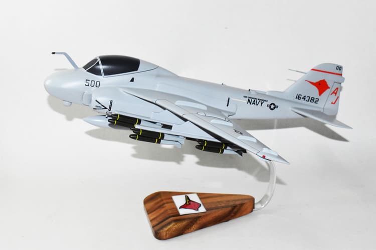 VA-36 Roadrunner A-6e (1993) Intruder Model