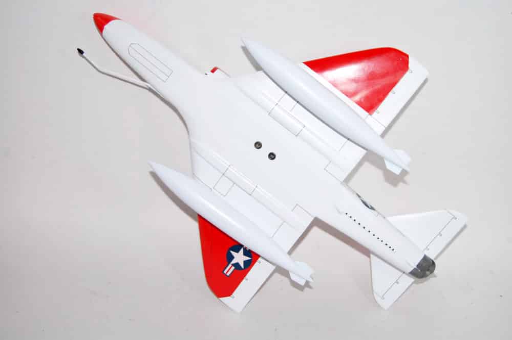 VT-7 Eagles TA-4E (1990) Model