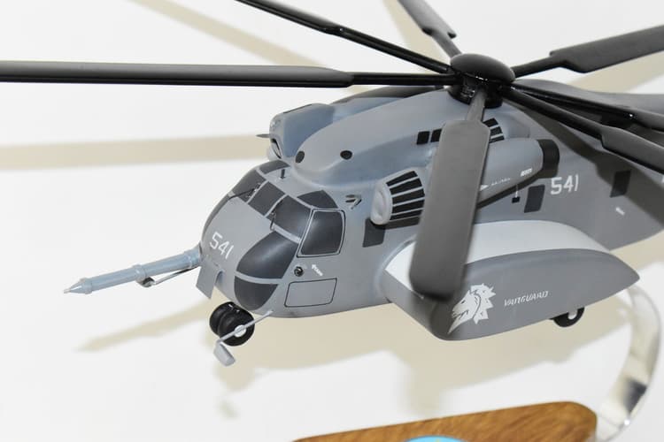 Sikorsky® MH-53e Sea Dragon, HM-14 World Famous Vanguard