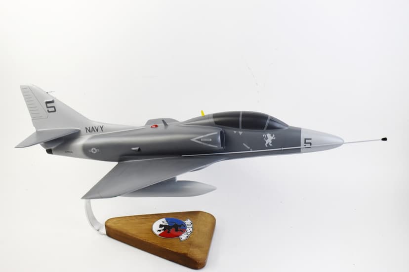 VC-10 Challengers TA-4J