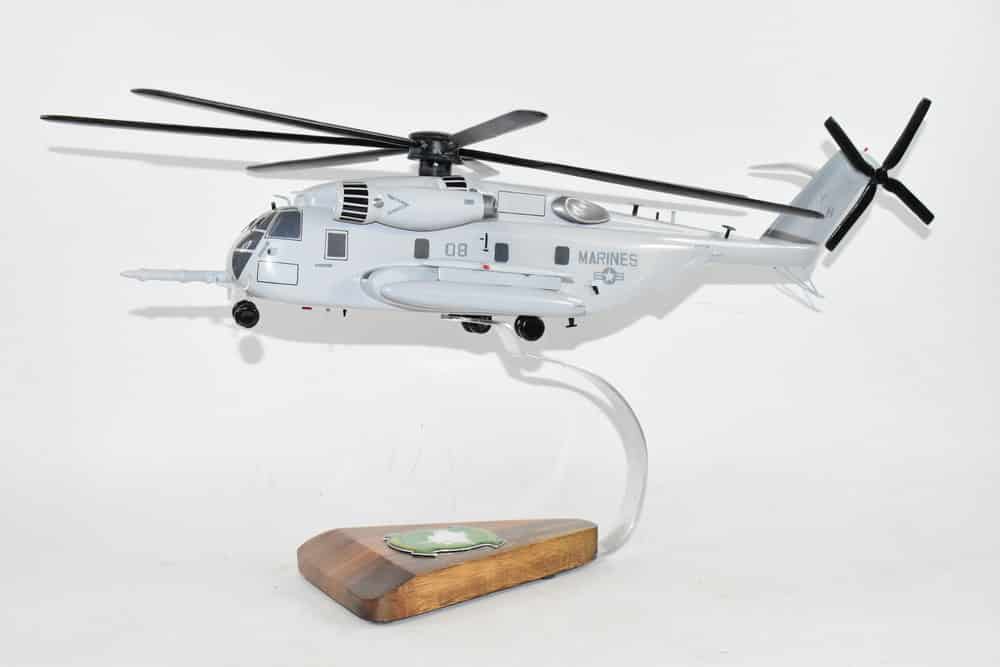 HMH-463 Pegasus CH-53E Model