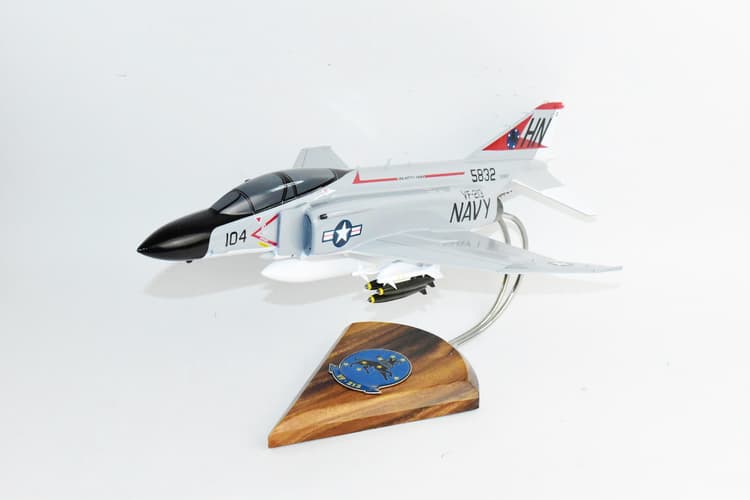 VF-213 Fighting BlackLions F-4 (1972) Model