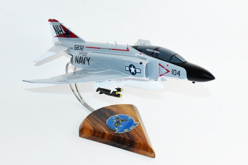 VF-213 Fighting BlackLions F-4 (1972) Model