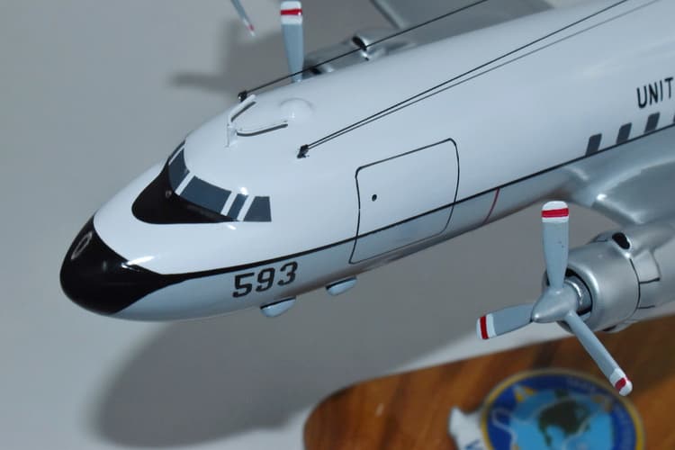 VR-52 Taskmasters C-118B/RD6-1 (1980) Model