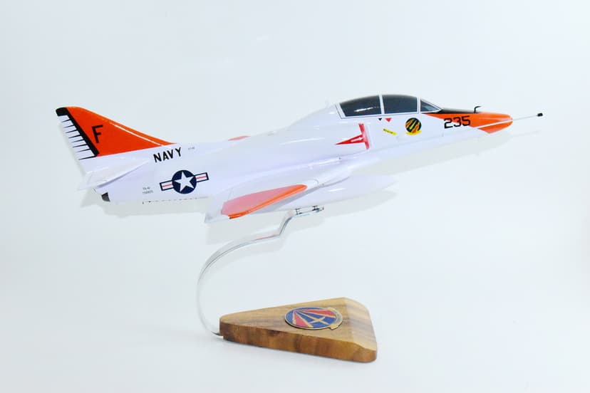 VT-86 Sabrehawks TA-4J