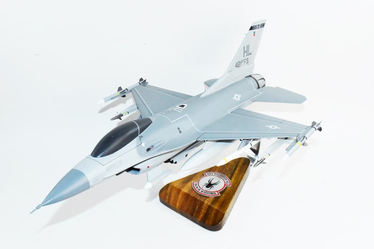 Lockheed Martin F-16 Falcon, 421st FS Black Widows