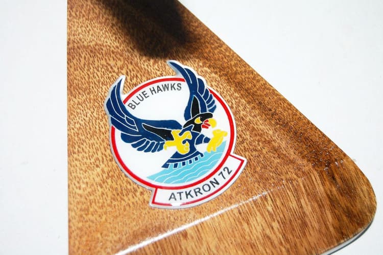 VA-72 Blue Hawks A-7e (1990) Model