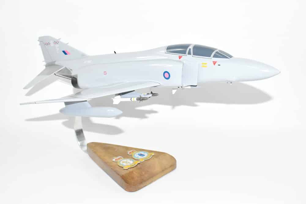 No. 64 Squadron / 228 OCU F-4m Model