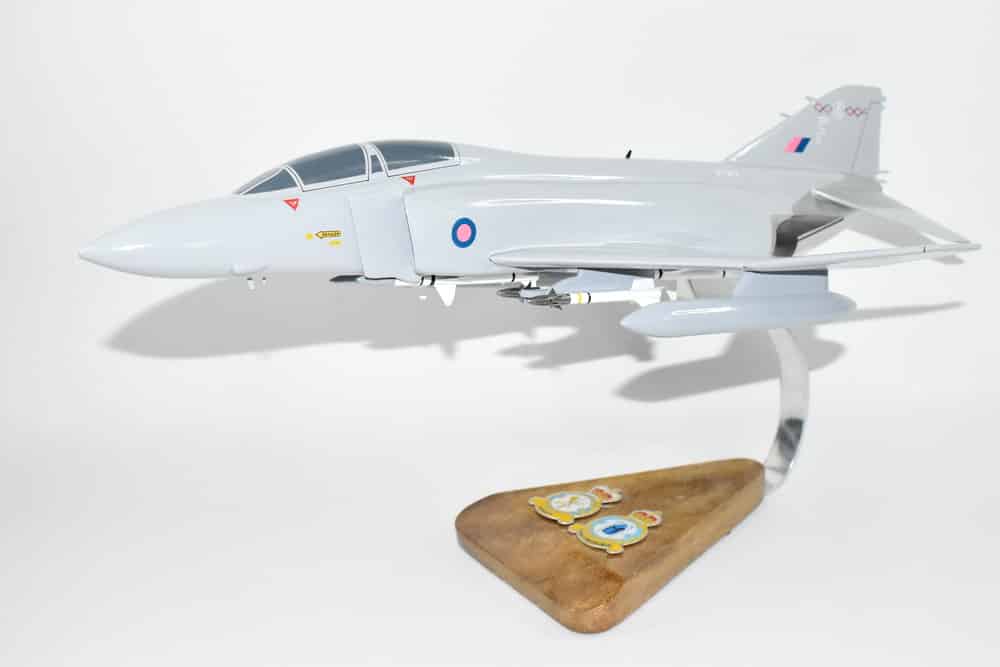 No. 64 Squadron / 228 OCU F-4m Model