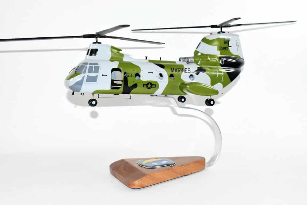 HMM-764 Moonlighters CH-46 (3980) Model