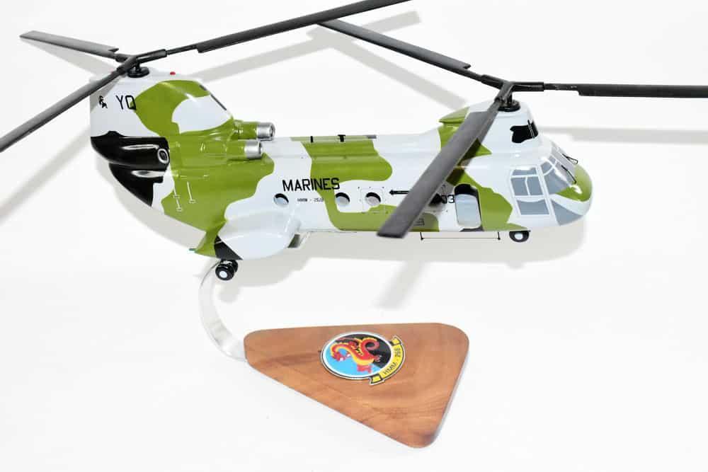 HMM-268 Red Dragons CH-46 model