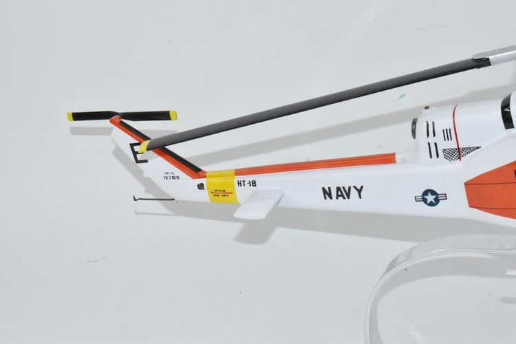 Bell® TH-1L Huey, HT-18 Vigilant Eagles