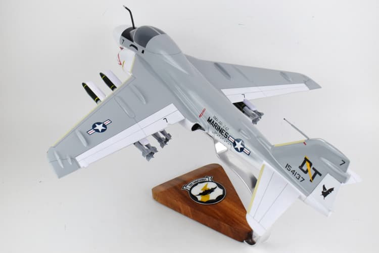 VMA(AW)-242 Bats A-6 (1980s) Intruder Model