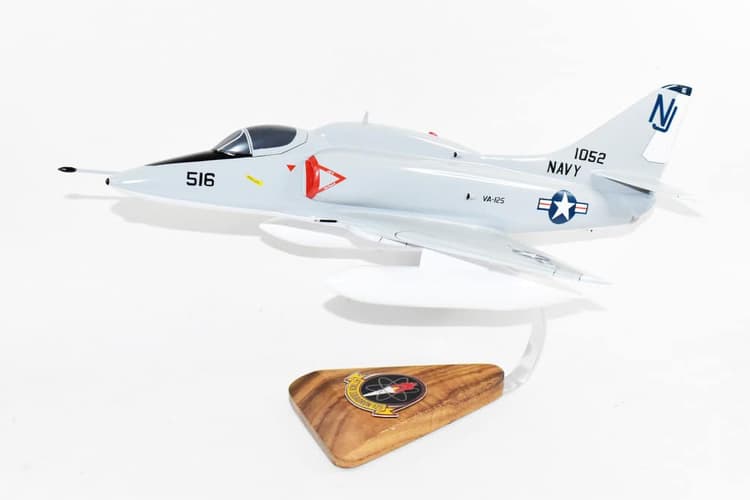 VA-125 Rough Raiders A-4E Model