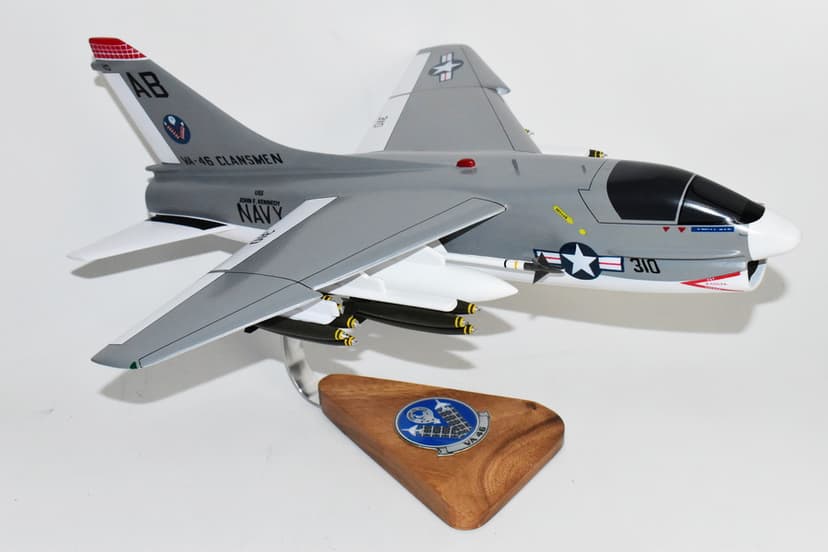 VA-46 Clansmen A-7e Corsair II (1978) Model