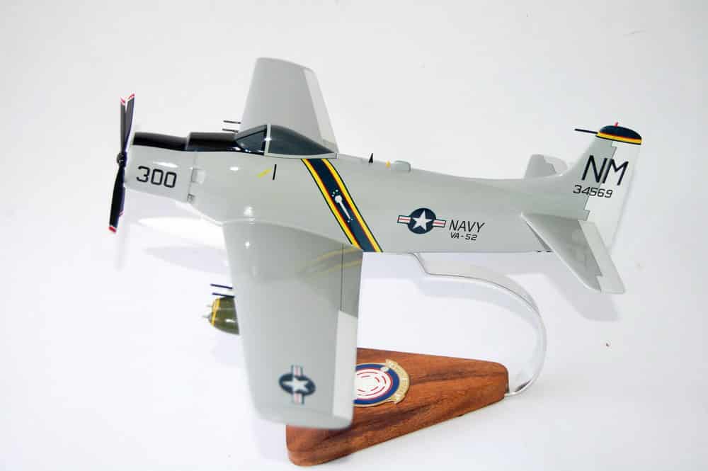 VA-52 Knightriders A-1H Skyraider Model