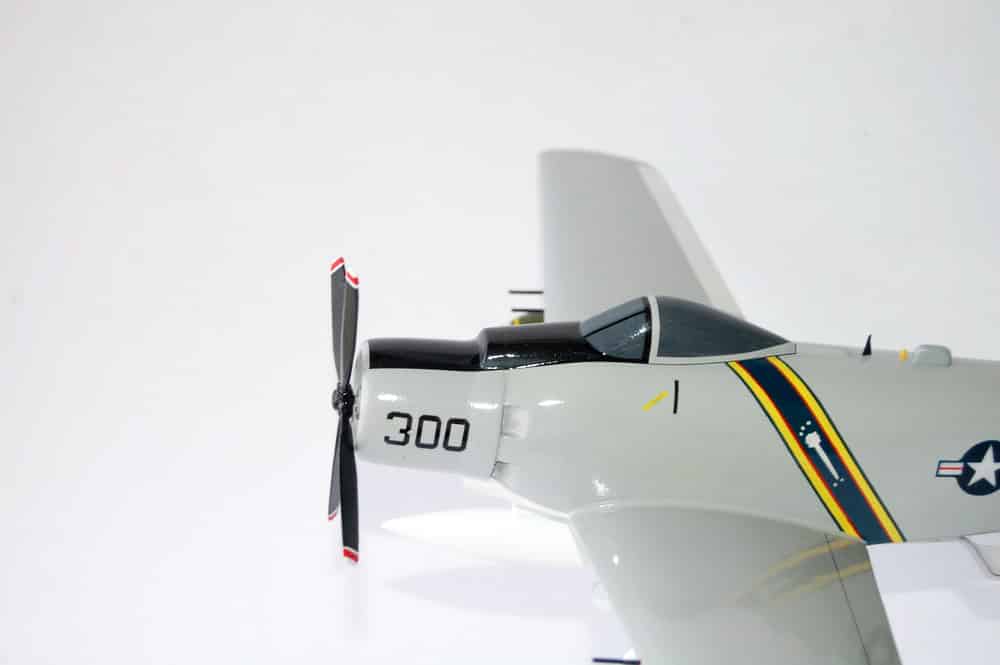 VA-52 Knightriders A-1H Skyraider Model