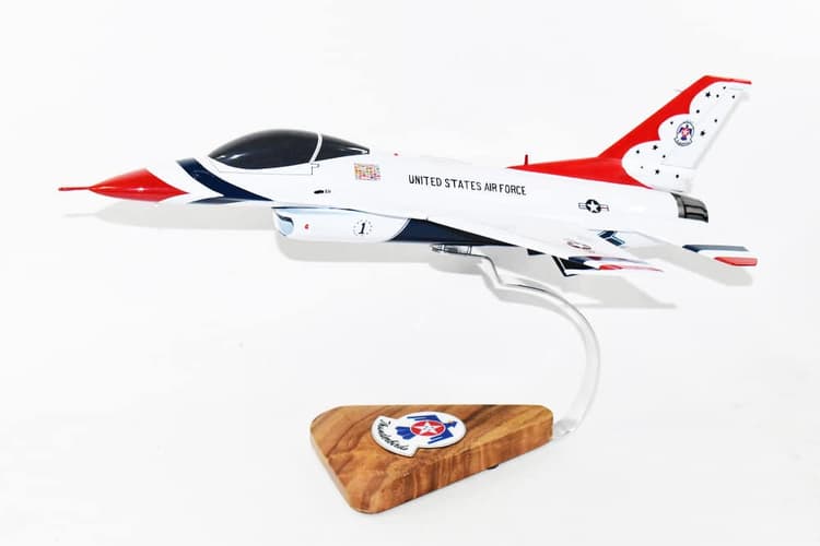 United States Air Force Thunderbirds F-16 Model