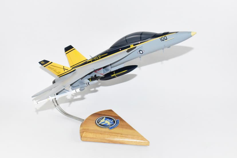 VFA-32 Swordsmen F/A-18F Super Hornet Model