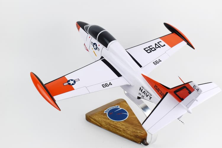 VT-26 Flying Tigers T-2 Model
