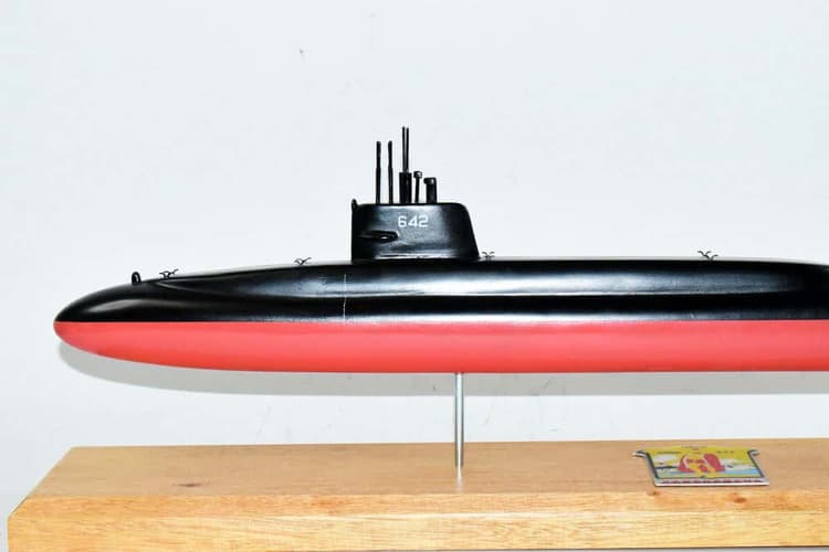 USS Kamehameha SSBN-642 Submarine Model