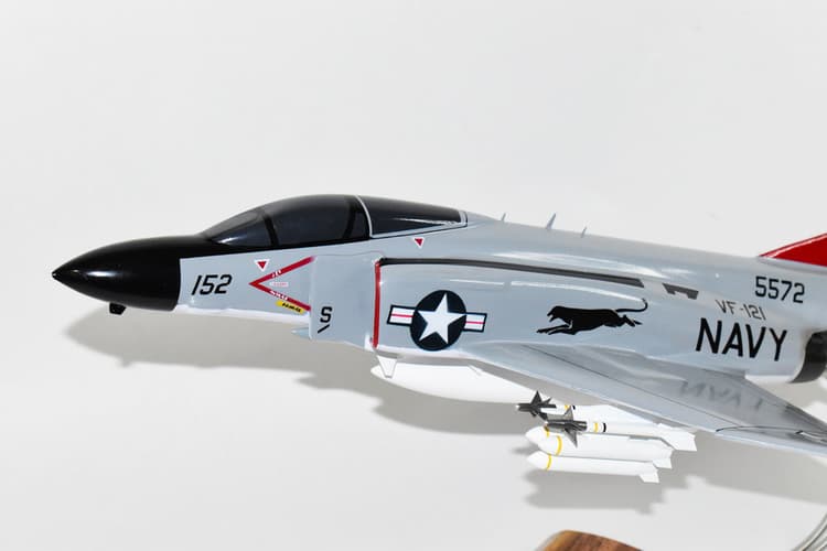 VF-121 Pacemakers F-4J Model