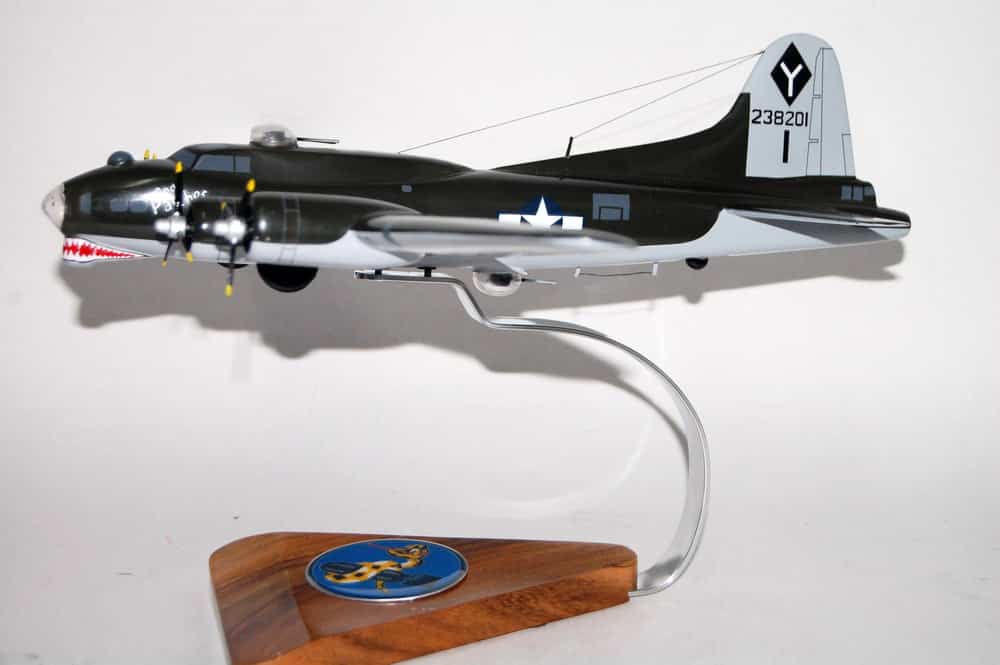 346th Bomb Squadron, 99th Bomb Group ‘2nd Patches’ B-17G Model