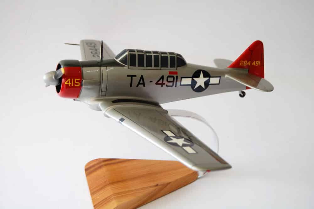 AT-6G Texan (TA-491) Model