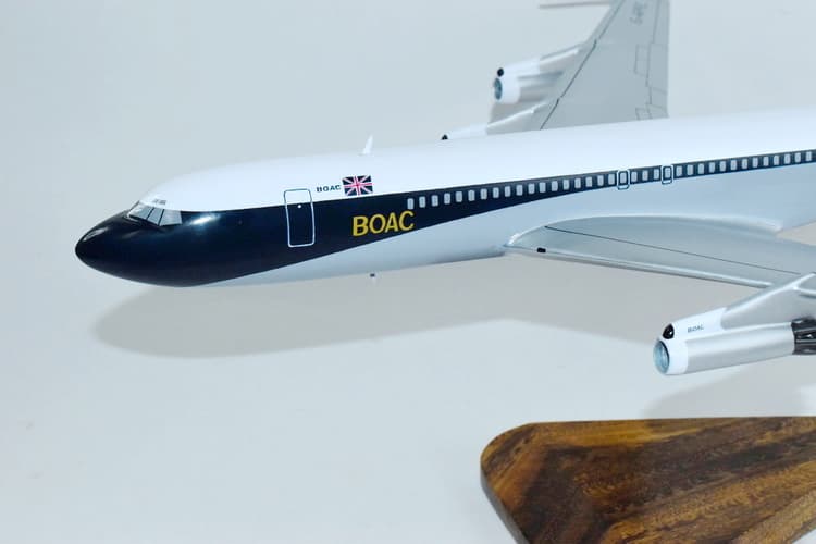 BOAC B707-400 Model