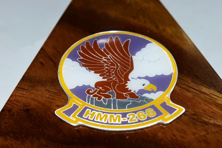 HMM-266 Fighting Griffins 1987 CH-46 Model