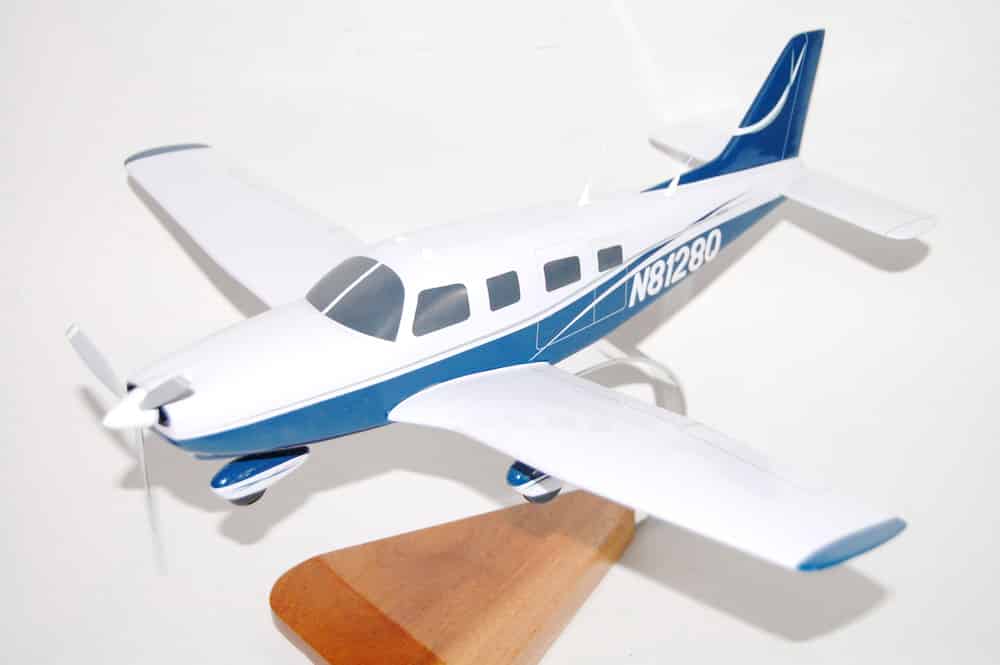 Pa-32-301 Piper Saratoga Model