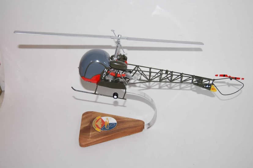 HT-8 Grasshoppers H-13 Model