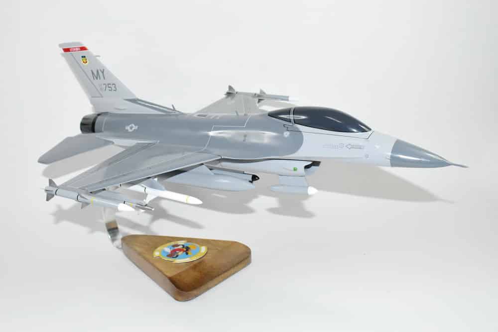 307th Fighter Squadron Stingers F-16 Model
