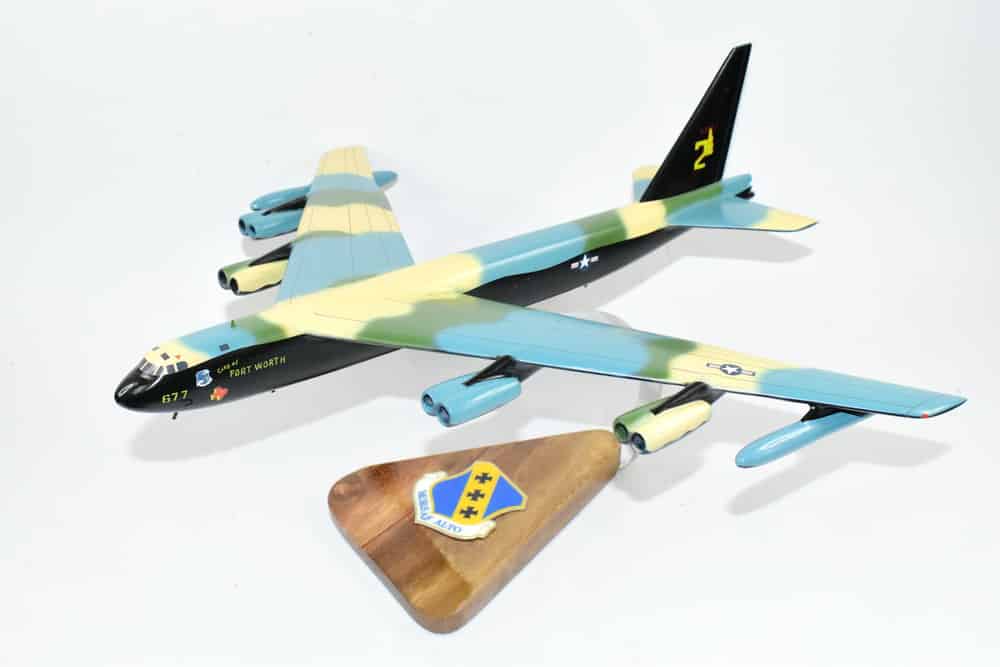 7th Bomb Wing 'City of Fort Worth' Carswell AFB, 1974 B-52 Model