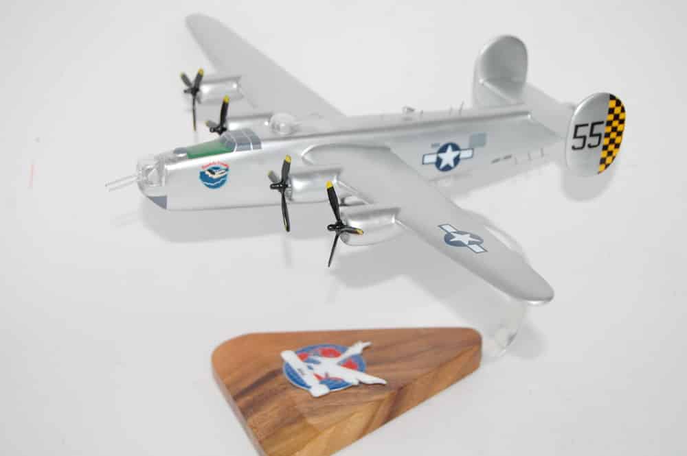 493rd Bomb Squadron 7th Bomb Group B-24J Model