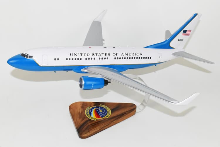 65th Airlift Squadron C-40 Clipper Model