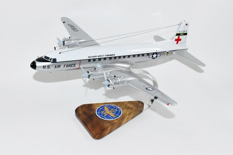 Military Airlift Command (MAC) 1968 MC-118 Liftmaster Model