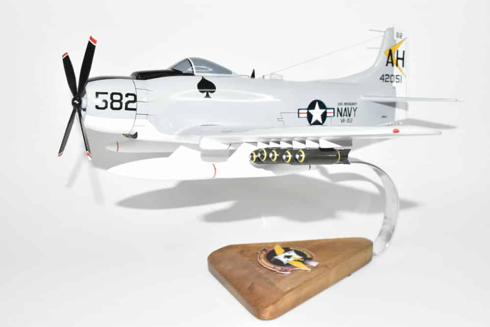 VA-152 Mavericks A-1H Skyraider Model