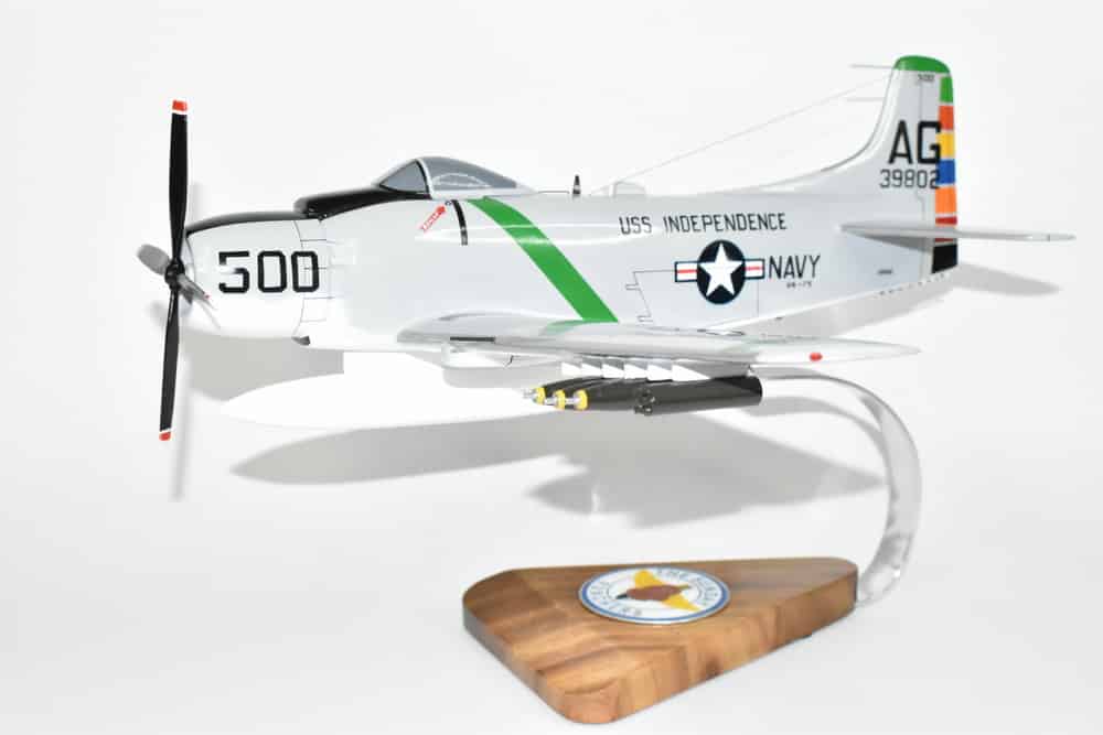 VA-75 Sunday Punchers A-1H Skyraider Model