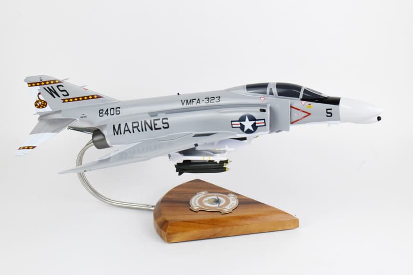 VMFA-323 Death Rattlers F-4B Model