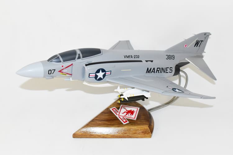 VMFA-232 Red Devils 1980 F-4J Model
