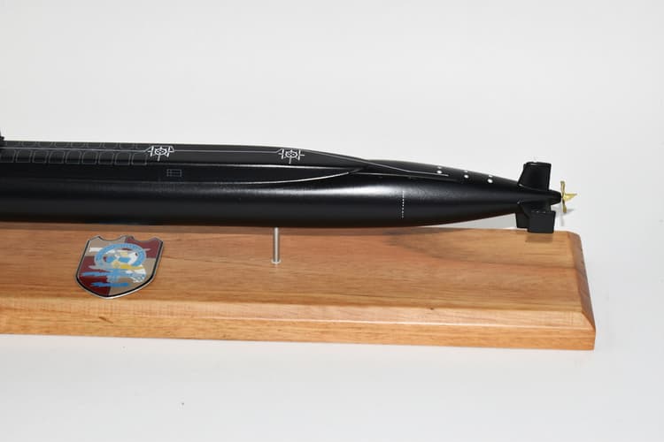SSGN-728 USS Florida Submarine Model (Black Hull)