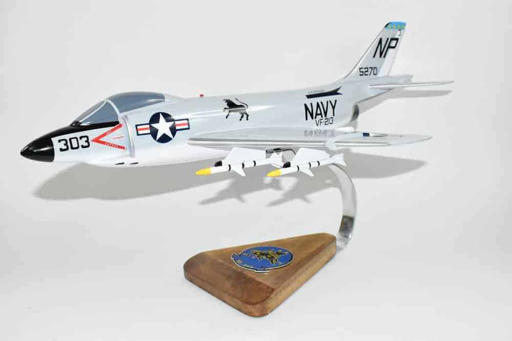VF-213 Blacklions F3H-2 Demon Model
