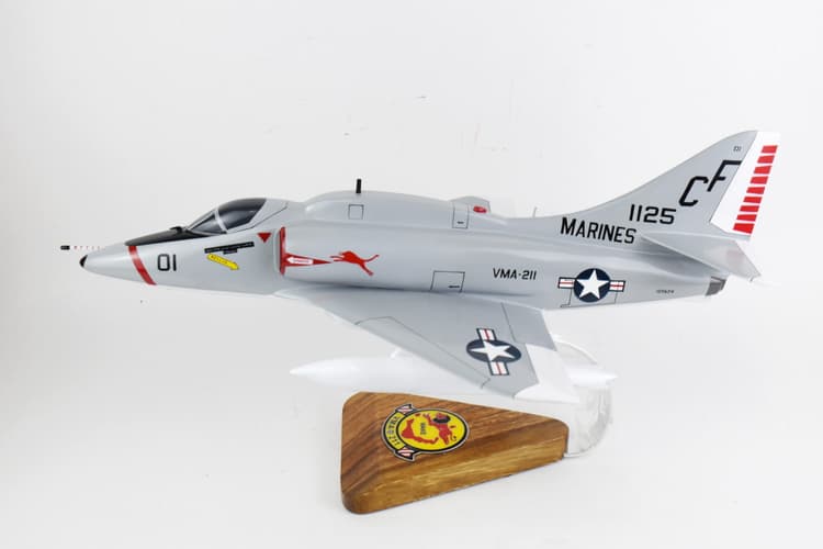 VMA-211 Wake Island Avengers A-4E (1973) Model